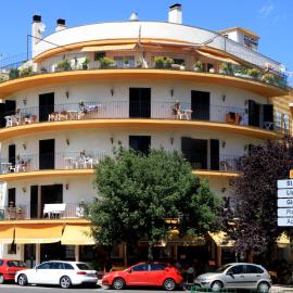 Apartamentos El Sol, hotel di Tossa de Mar