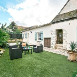 INSTANT FLEURY: maison de caractère, jardin secret โรงแรมในบาร์บิซง