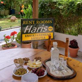 Haris Rooms、ゲオルギオポリスのホテル
