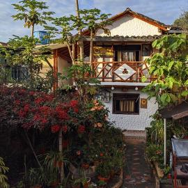 Hospedaje El Jardín, hotell i San Agustín