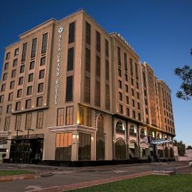 Ayla Grand Hotel: El Ayn şehrinde bir otel