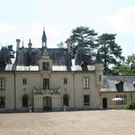 Château de Nazé Vivy-Saumur, hotel v destinácii Vivy