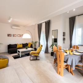 Kuća za odmor Diraki, hotel u gradu Rijeka