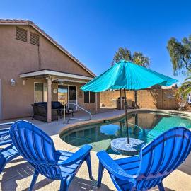 Outdoor Kitchen, Heated Pool: Gilbert Retreat!
