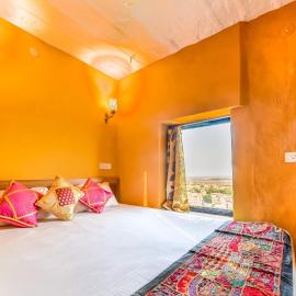 Mud Mirror Guesthouse, hotel in Jaisalmer