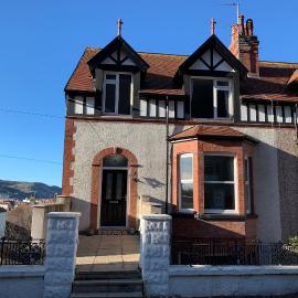 4 Tan Y Bryn Road
