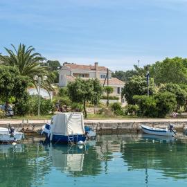 Beachfront Holiday House Kaliope