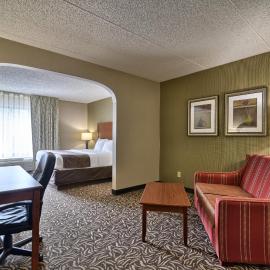 Cortland में, होटल Clarion Inn & Suites Cortland - University Area