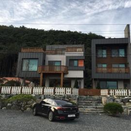 Grace River House Block A, hotel din Hoengseong
