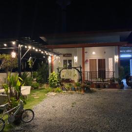 เพียงภูโฮมสเตย์, khách sạn ở Sattahip