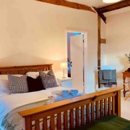 Upper Heath Farm - Stable Cottage Ludlow, hotel in Craven Arms