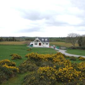 The Curragh Country House Accommodation, hotel a Newbridge