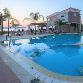 Golden Bay, hotel in Kato Daratso