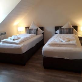 Monteurhaus Scheidter 42, hotel in Saarbrücken