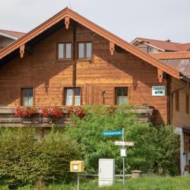 Gästehaus Madsack - Chiemgau Karte, hotel in Inzell