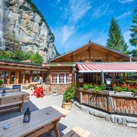 Camping Jungfrau، فندق في لوتربرونن
