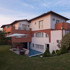 Apartamentos Hacienda de Arna, hotel sa Somo