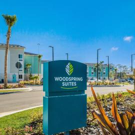 WoodSpring Suites Bradenton, hotell i Bradenton