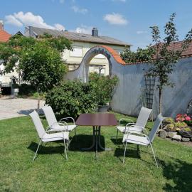 Gästehaus Anita, hotel in Breitenbrunn