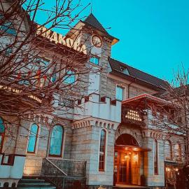 Pidkova, Hotel in Riwne