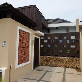 Villa Ulin A3 at Villa Ubud Anyer, hotel v destinaci Serang