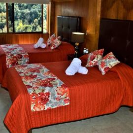 Hotel "La Cabaña de Don Adolfo"