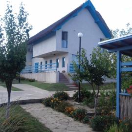 RUSTIC, hotel en Sarichioi