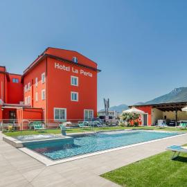 Hotel La Perla, hotel u gradu 'SantʼAntonino'