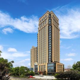 Ramada Plaza by Wyndham Wuhan Huangpi: Vuhan şehrinde bir otel