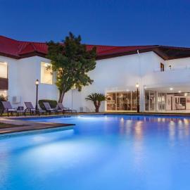 Days Inn by Wyndham Piedras Negras, khách sạn ở Piedras Negras