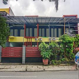 Penginapan Marsya Prima Syariah, hotel v destinácii Jakarta