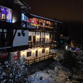 Ski Top Busteni, hotel in Buşteni