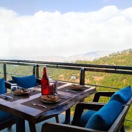 Lemon Tree Hotel, Kasauli, Hotel in Kasauli