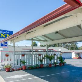 Bayside Inn, отель в Монтерее