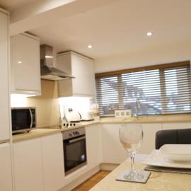 Letting Serviced Apartments - Sheppards Yard, Hemel Hempstead Old Town, hotelli kohteessa Hemel Hempstead