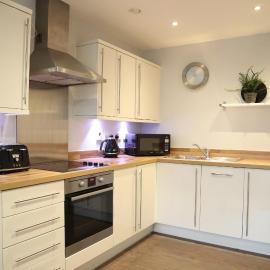 Letting Serviced Apartments - Central St Albans, hotel in St. Albans