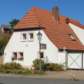 Volkach में, होटल Unser Obervolkacher Ferienhaus - Hideaway & Gartenoase mit Wohlfühlflair und Herz für Hunde