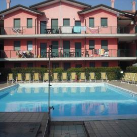 Apartment in Rosolina Mare 27385, hotell i Rosolina Mare
