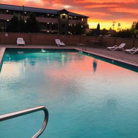 Sugarloaf Mountain Motel, hotel en Bend