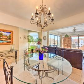 Condo in Plaza Nautica < 1 Mile to The Arch!