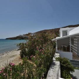 Seaside home in Kardiani/Giannaki bay - Agnes's Home, хотел в Kardhianí