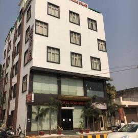 Hotel Ozas Grand