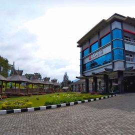 Rudang Hotel & Resort Berastagi, hotel di Berastagi