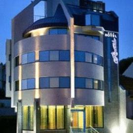 Riverside Family Hotel, khách sạn ở Yambol