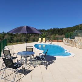 Casa De Campo De Oliveiras, hotel en Penela