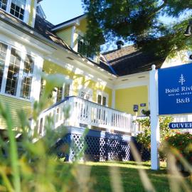 Boisé Rivière, hotel en Bolton-Est