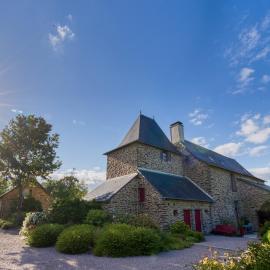 Manoir le Courtillon, hótel í Le Pont Réan