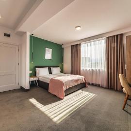 Saga Rooms, Hotel in Victoria