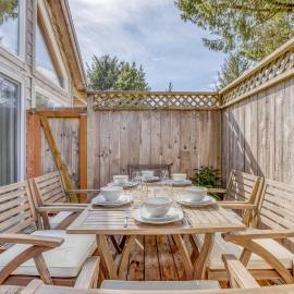 Puffin Hollow - Meredith Lodging, hotel a Pacific City