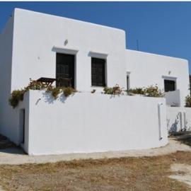 Eleni's Studios, hotel v destinácii Karavostasi